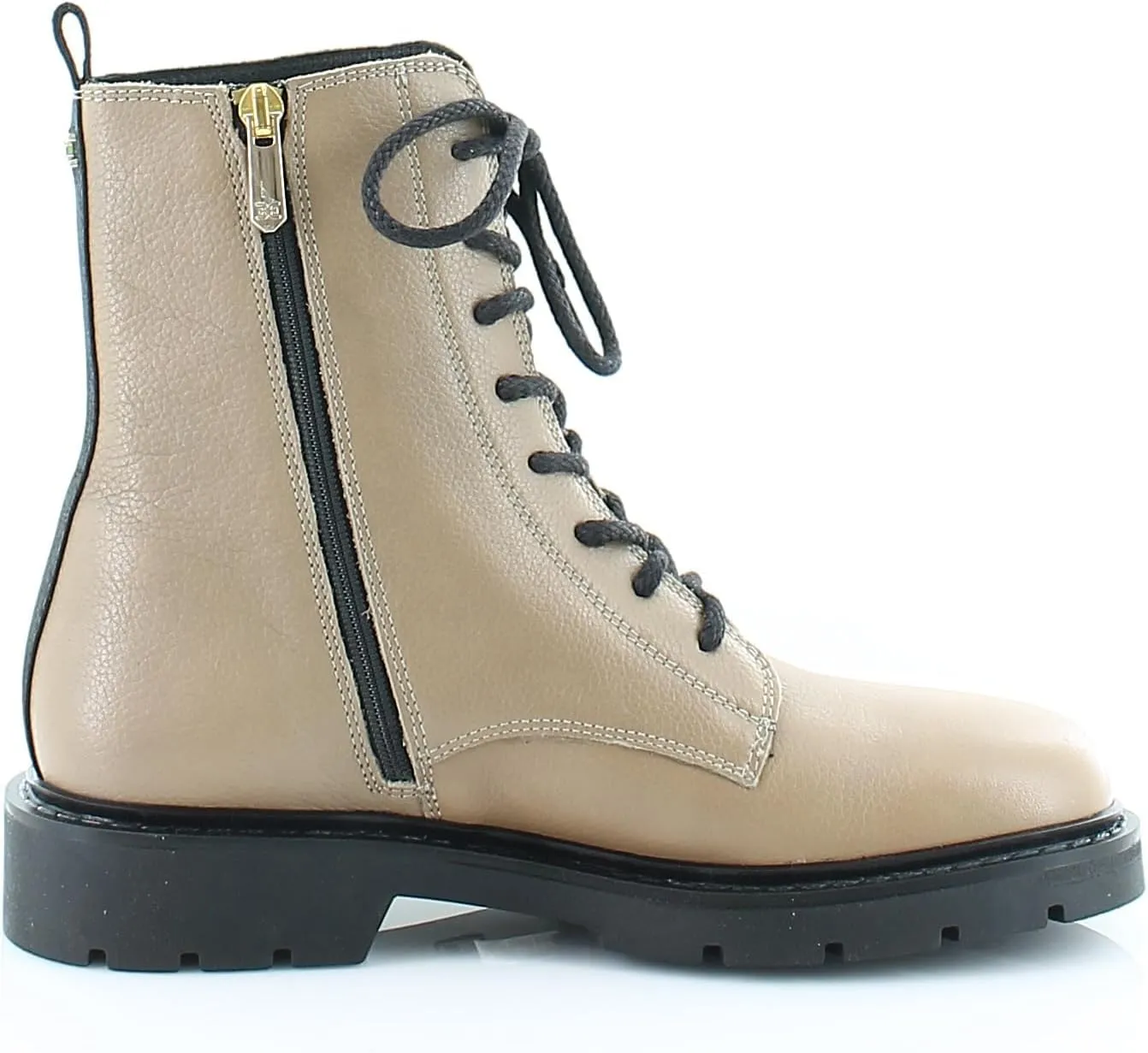 Sam Edelman Elliott Dune Closed toe Combat Boot Lug Sole Boots