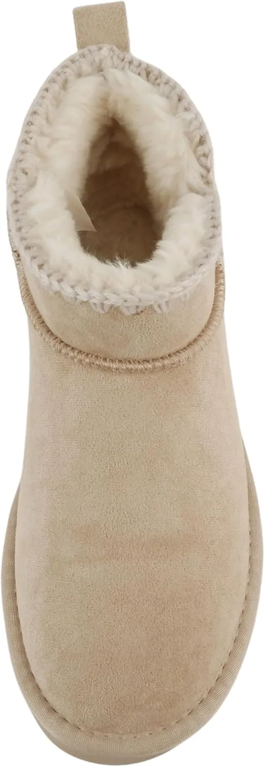 Soda Groove ~ Women Round Toe Lug Sole Low Flatform Sherpa-lined Ankle Bootie with Stitch Detail