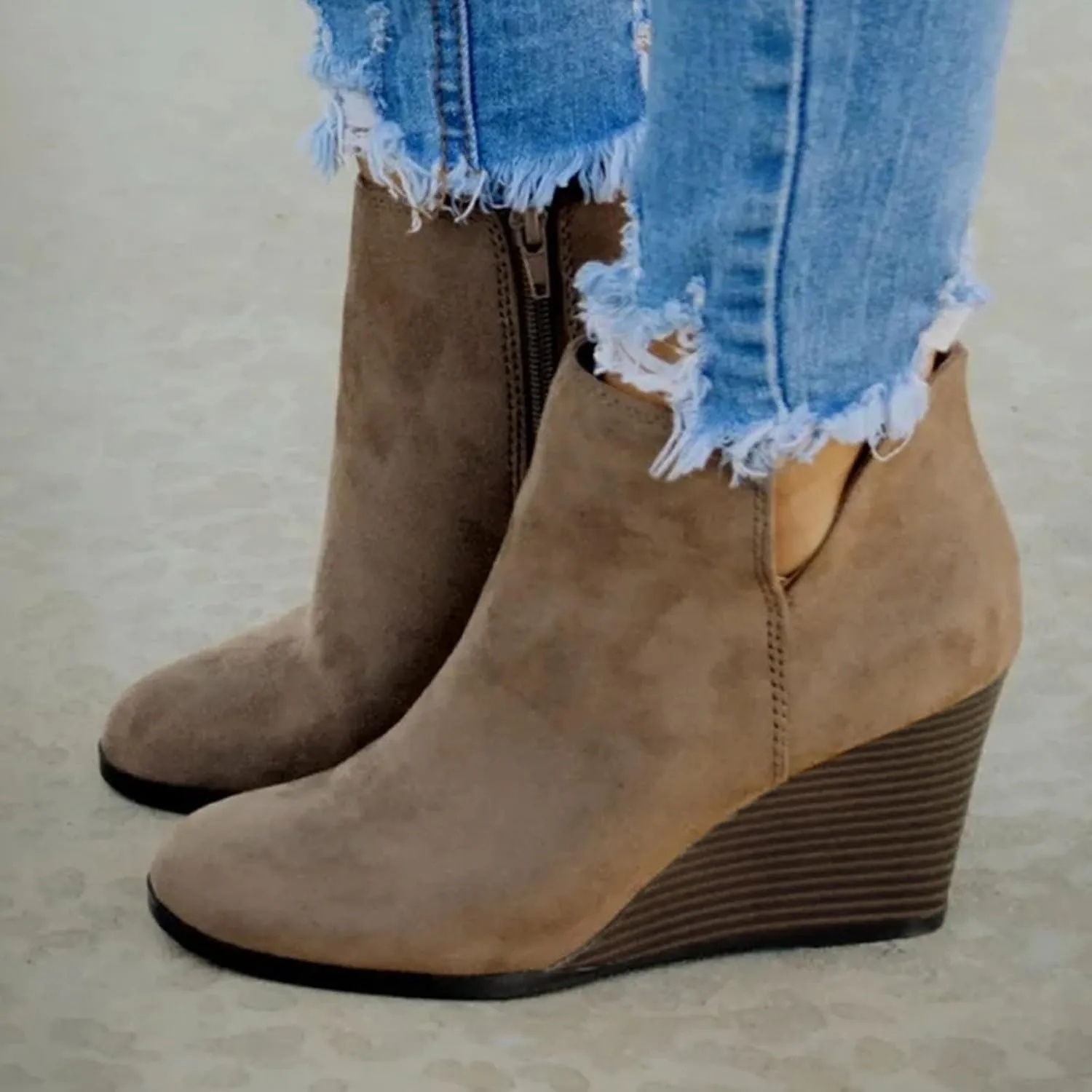 Womens Ankle Boots,Ankle Boots for Women Platform Wedge Heel Pointed Toe Side Zipper Boots Casual Dressy Shoes