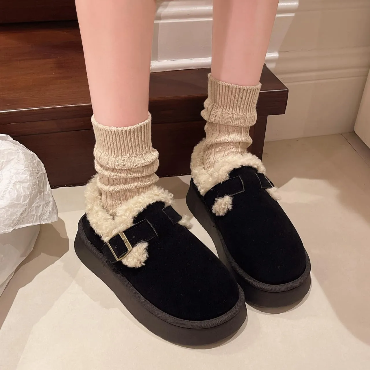 Women's Platform Snow Boots Buckle Warm Fuzzy Ankle Booties Slip on Comfy Fur Lined Winter Shoes Fashion for Indoor Outdoor