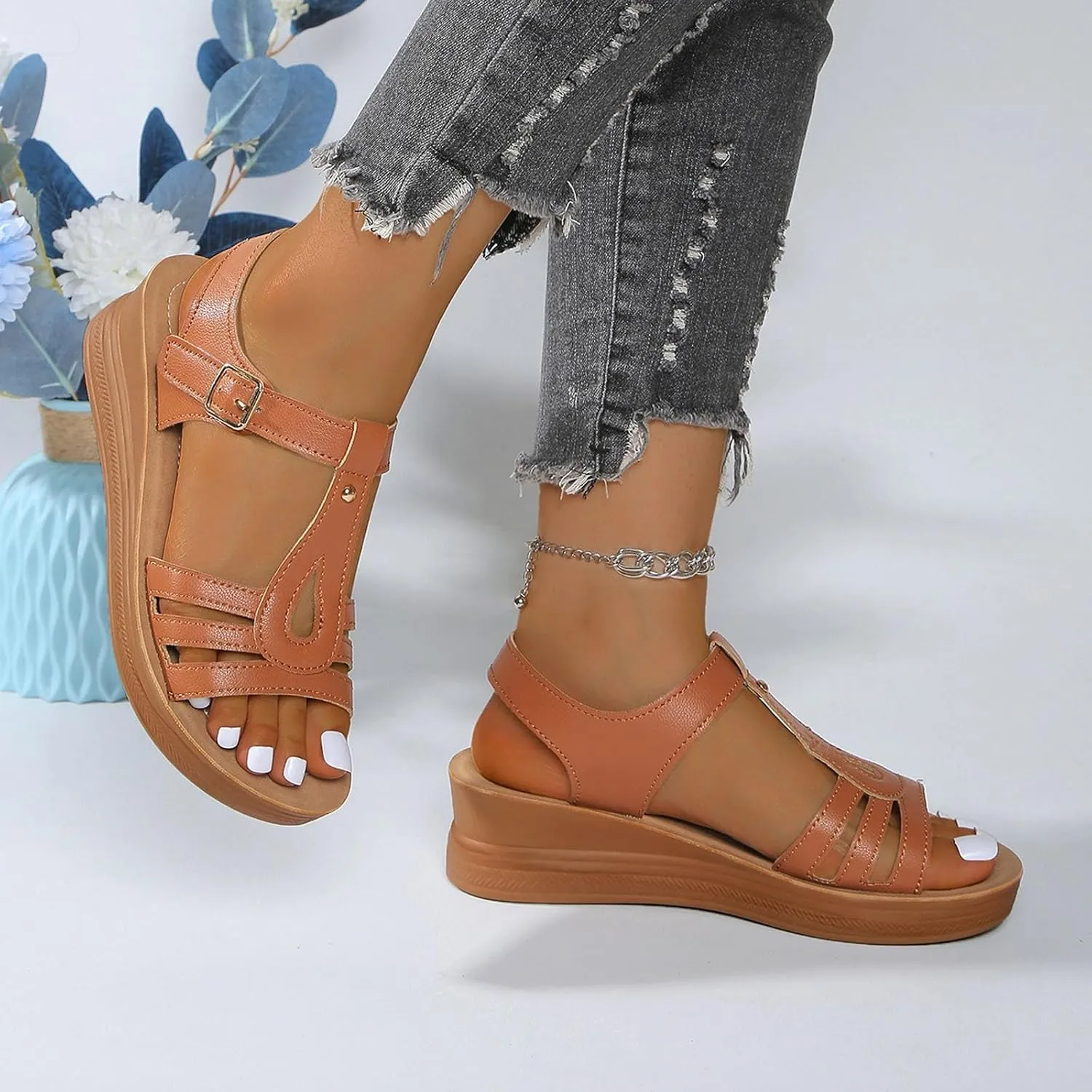 Women's Summer Wedge Sandals Open Toe Leather Casual Comfortable Beach Shoes for Outdoor Walking and Daily Wear