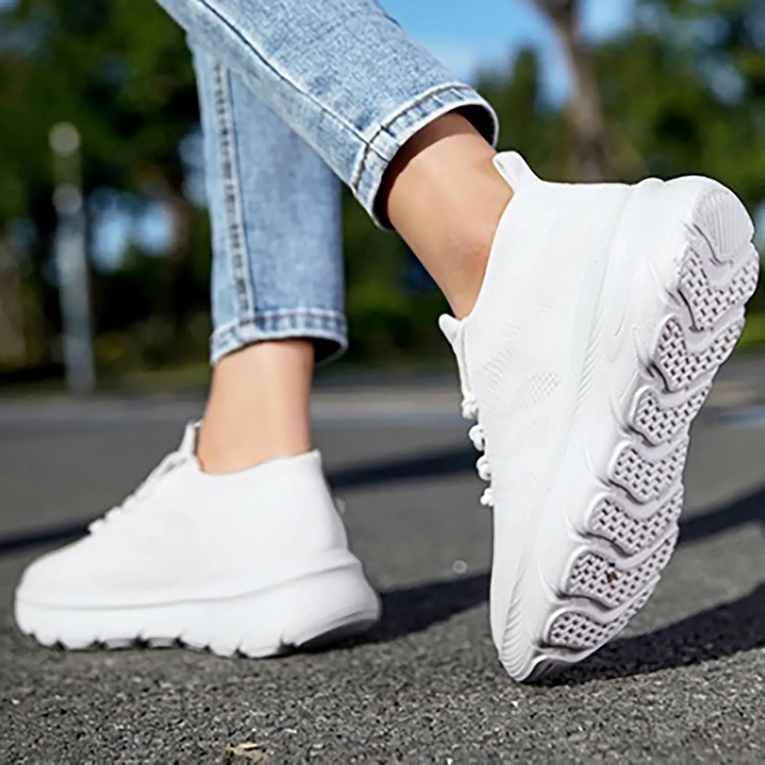 Women's Walking Shoes Breathable Knitted Mesh Running Hiking Sneakers Soft Memory Foam Casual Sport Sneaker