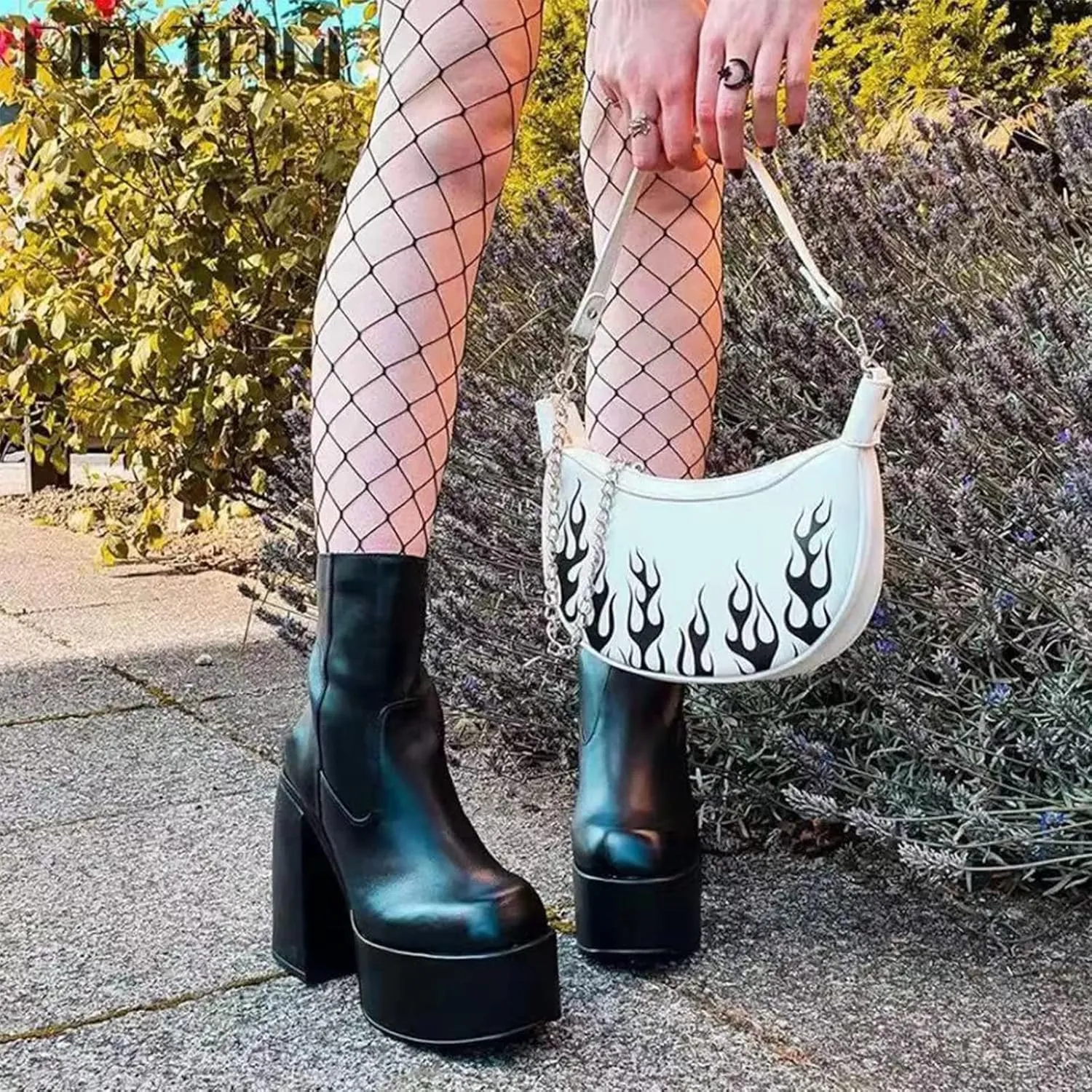 Yolkomo Women's Chunky Heel Knee High Platform Boots